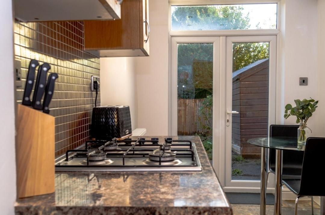 Vila Charming York House- Walking Distance To Town Centre Exteriér fotografie
