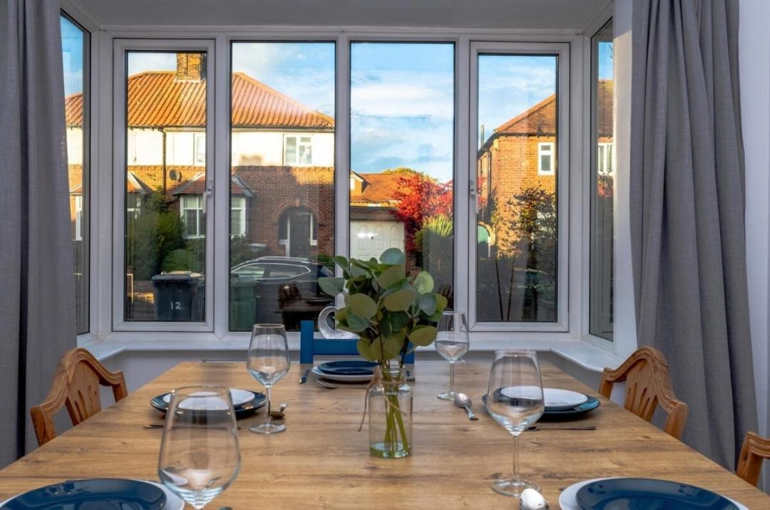 Vila Charming York House- Walking Distance To Town Centre Exteriér fotografie