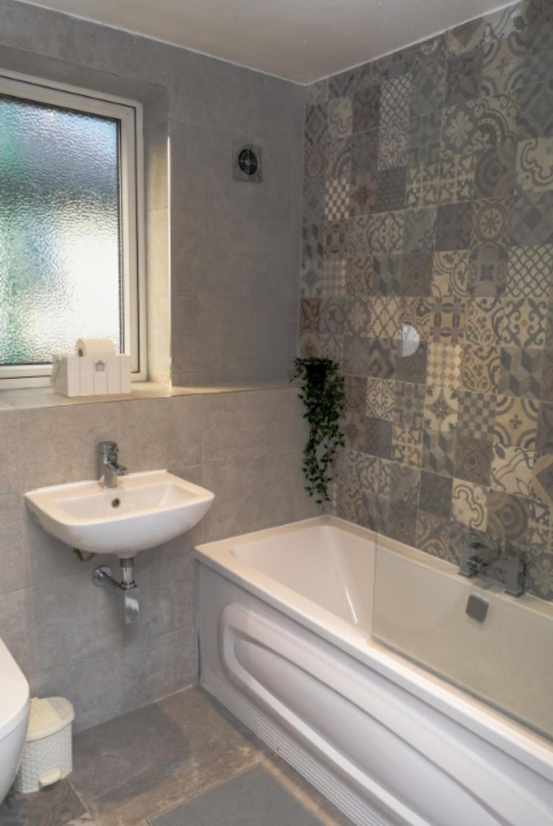 Vila Charming York House- Walking Distance To Town Centre Exteriér fotografie