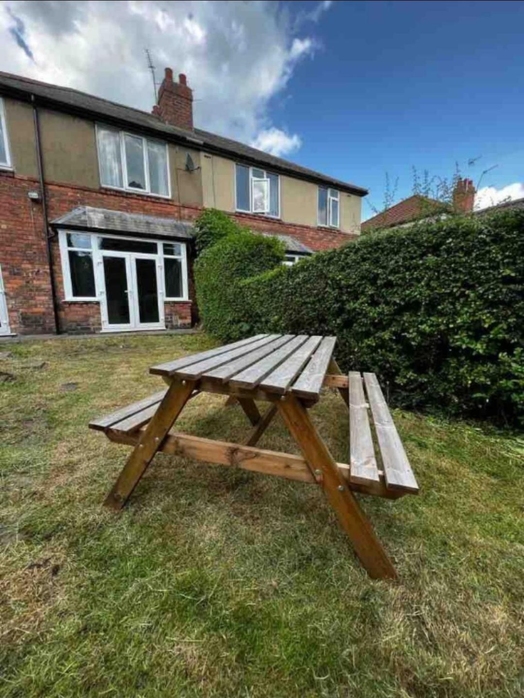 Vila Charming York House- Walking Distance To Town Centre Exteriér fotografie